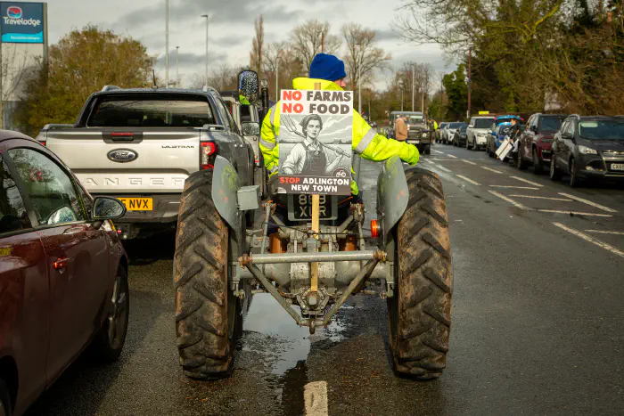 Protest on the roundabout