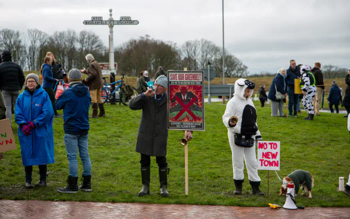 Protest on the roundabout